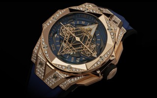 【视频】灿若星河 Hublot宇舶表Big Bang Unico Sang Bleu II刺青密镶蓝色腕表